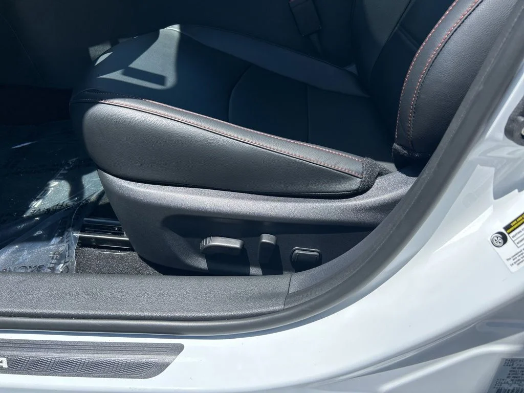 2025 Nissan Sentra SR - Photo 18