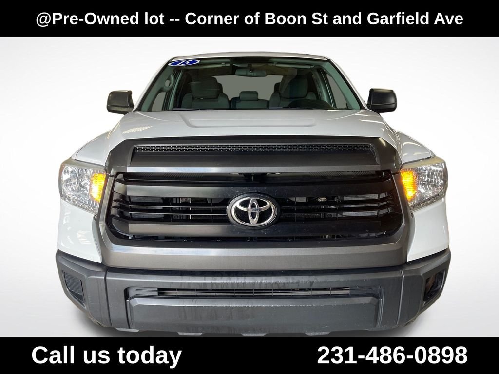Used 2015 White Toyota SR image 8