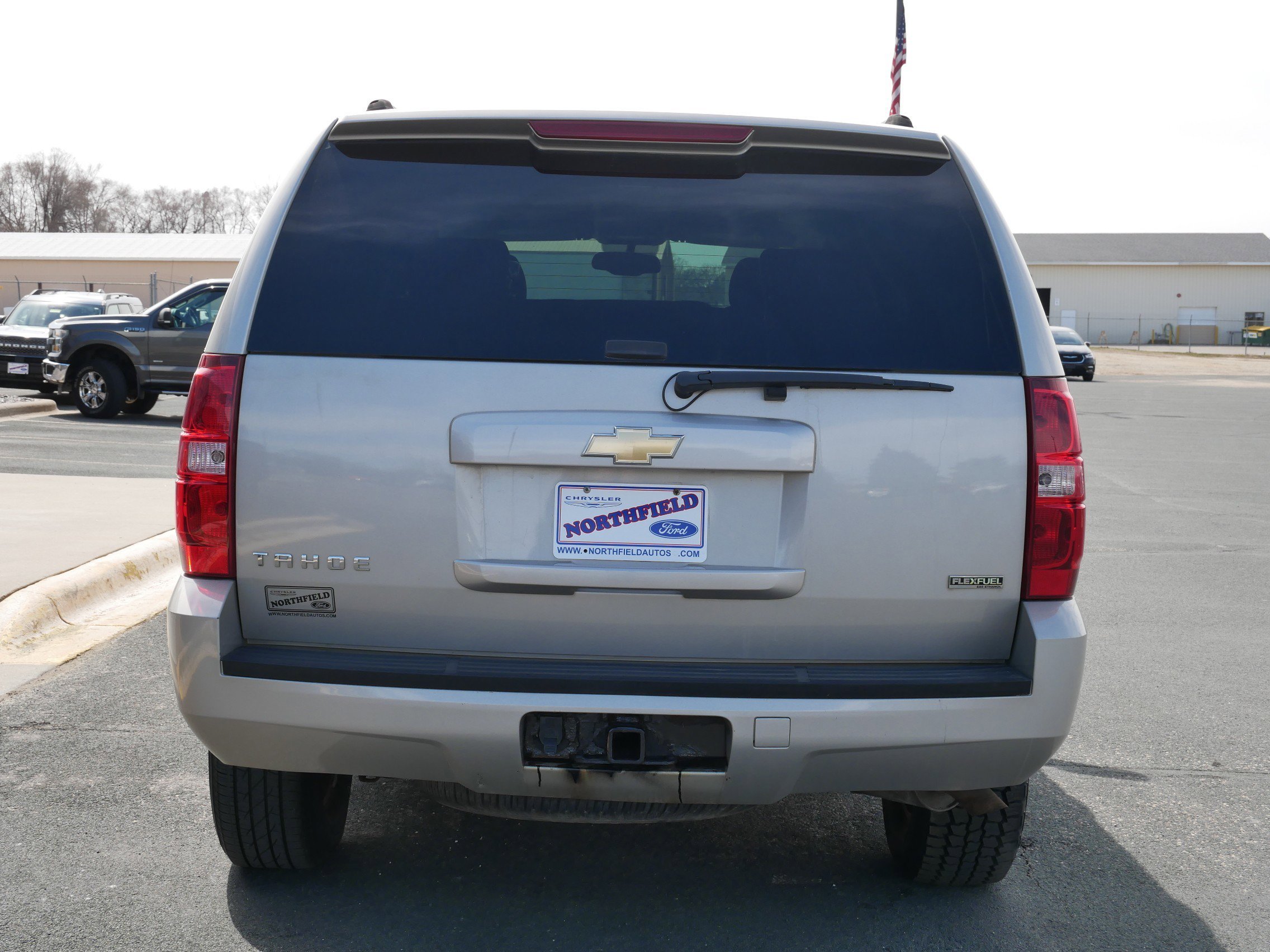 View vehicle photo 7