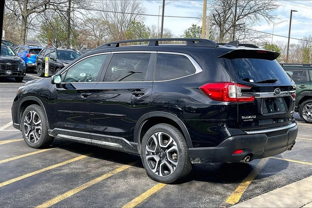 Used 2023 Black Subaru Limited image 12