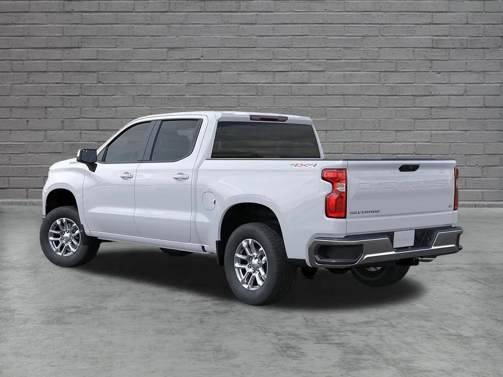 New 2026 Summit White Chevrolet LT (2FL) image 4