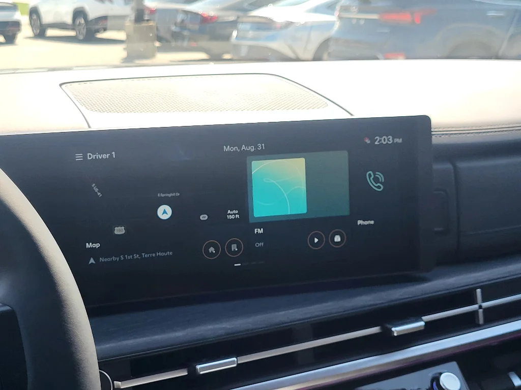 New 2027 Phantom Black Hyundai Limited 6P image 15