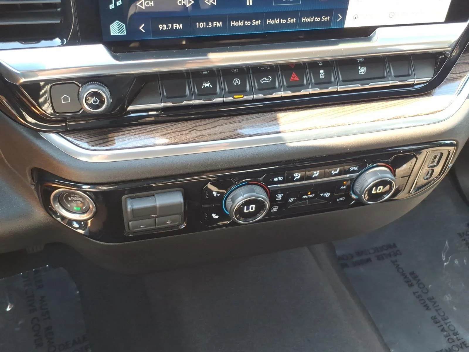 Used 2026 Summit White Chevrolet LT image 20