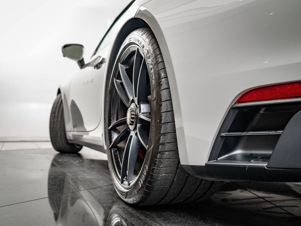 Used 2022 Chalk Porsche Targa 4 GTS image 63