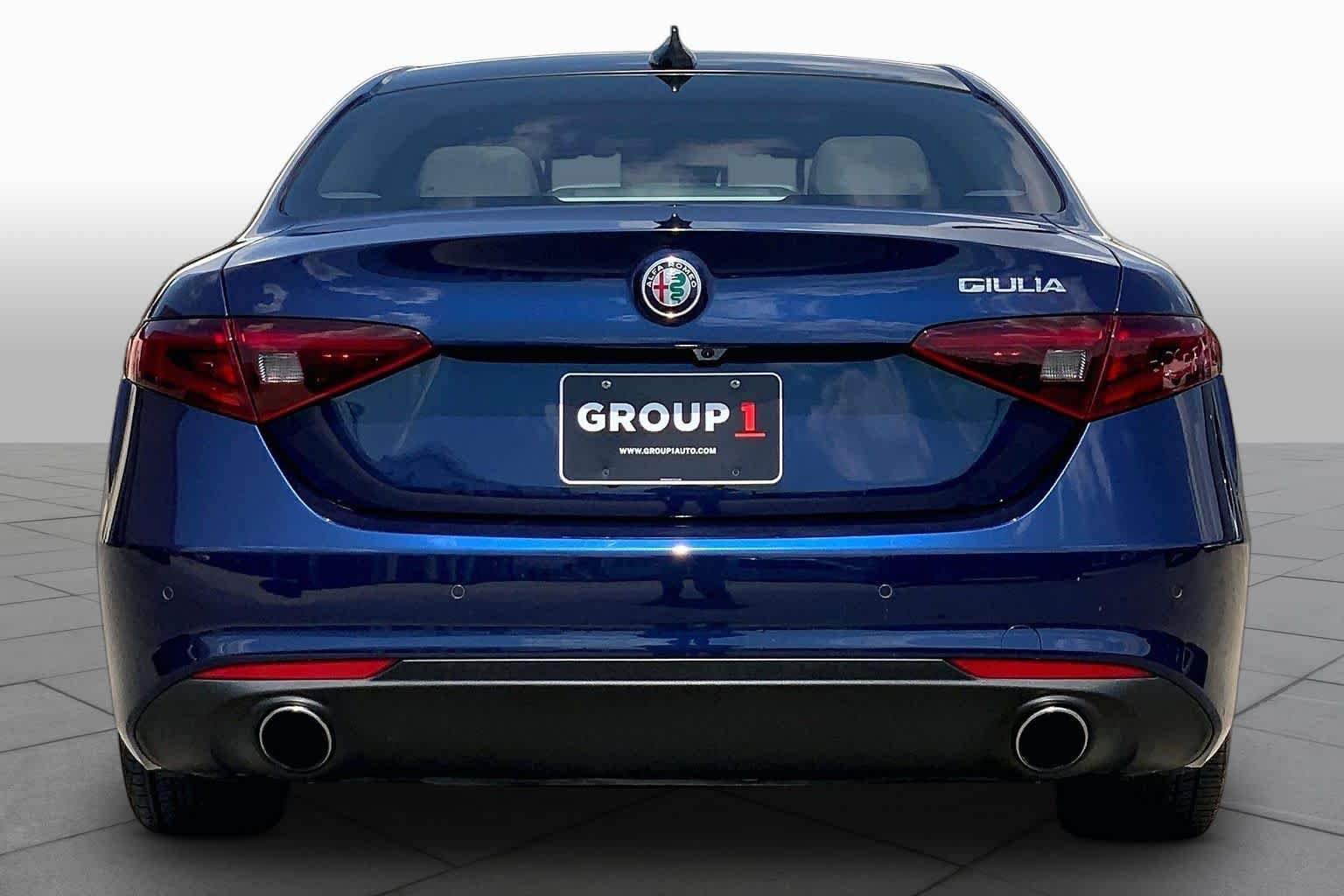 Pre-Owned 2018 Alfa Romeo Giulia Ti Lusso