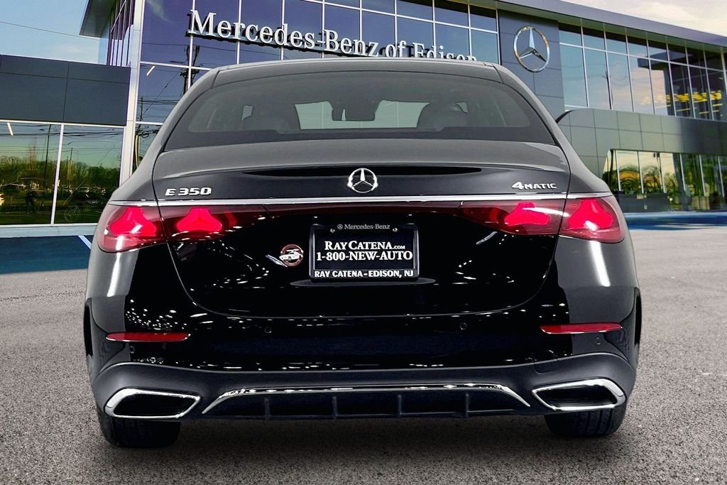 2026 Mercedes-Benz E-Class E350 - Photo 4