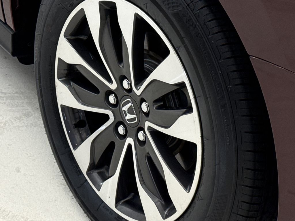 2021 Honda Odyssey EX-L - Photo 10