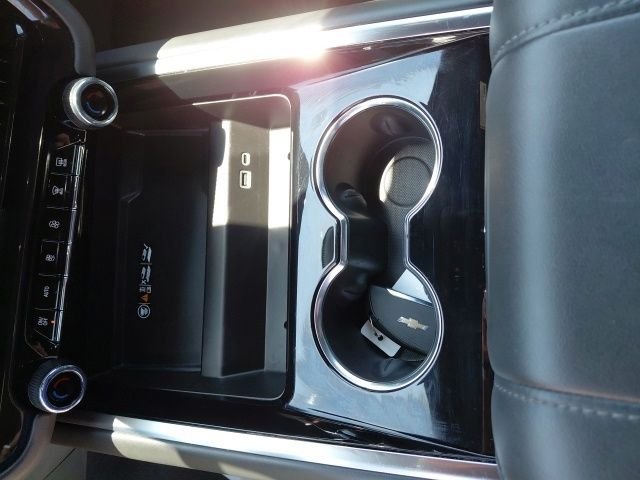Used 2025 Black Chevrolet LT image 23