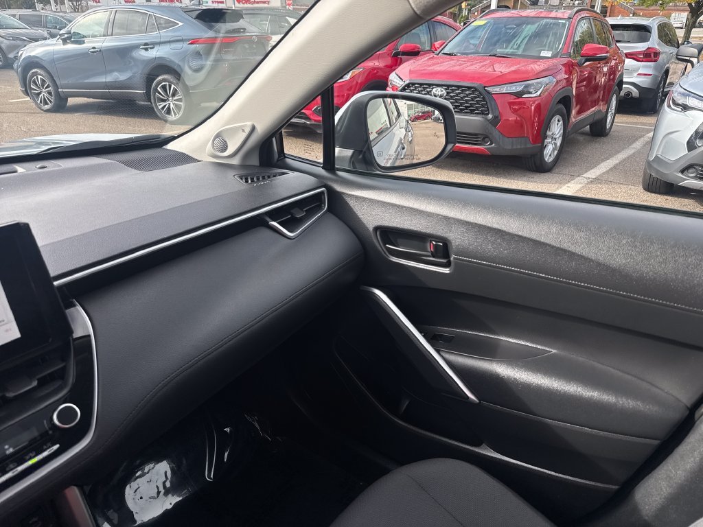 Used 2023 Silver Toyota LE image 30