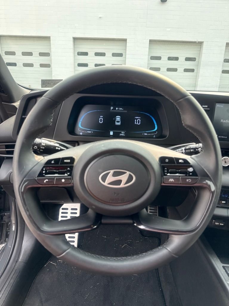 Used 2026 Gray Hyundai SEL Sport image 8