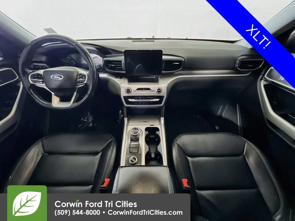 Used 2020 Silver Ford XLT image 7
