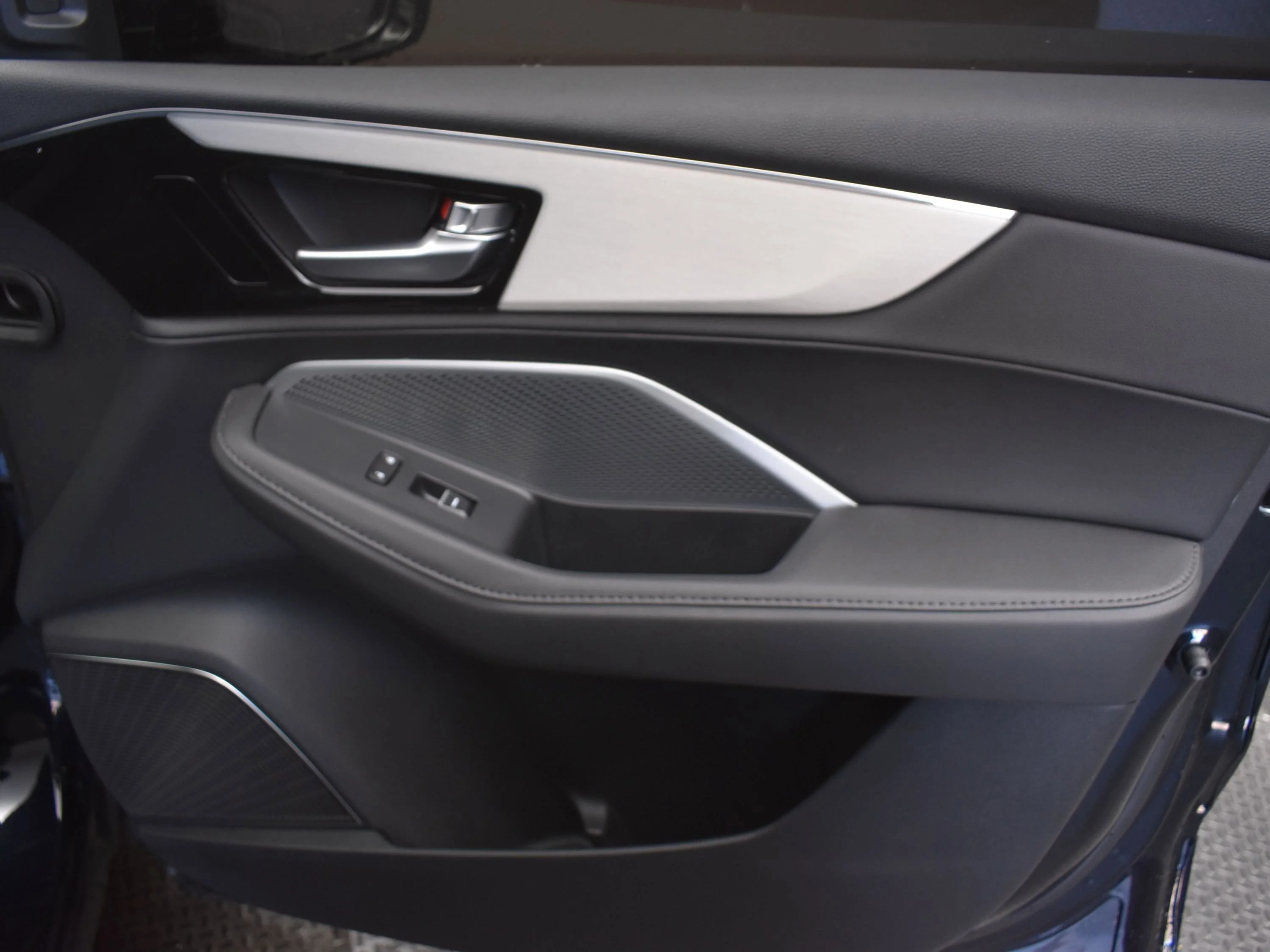 New 2026 Black Acura BASE image 31