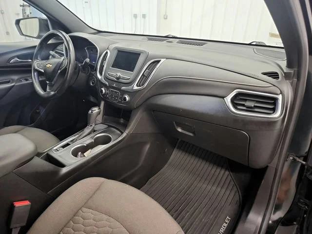Used 2019 MOSAIC BLACK METALLIC Chevrolet LT image 27