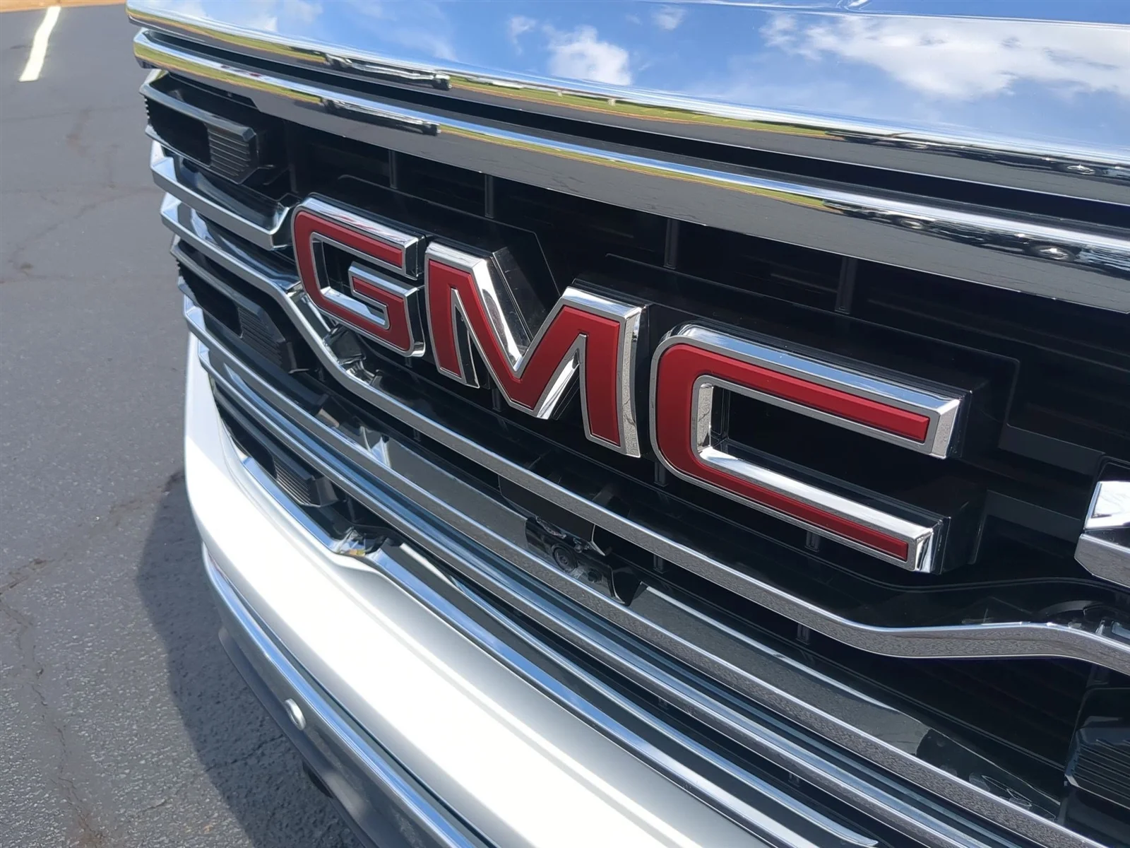 New 2026 Summit White GMC SLT image 55