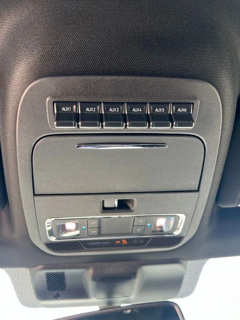 New 2026 Oxford White Ford Tremor® image 25