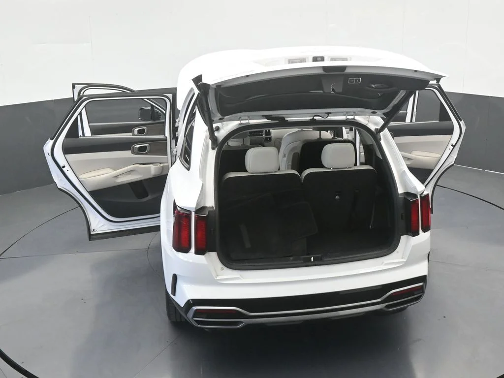 Used 2023 Glacial White Pearl Kia EX image 71