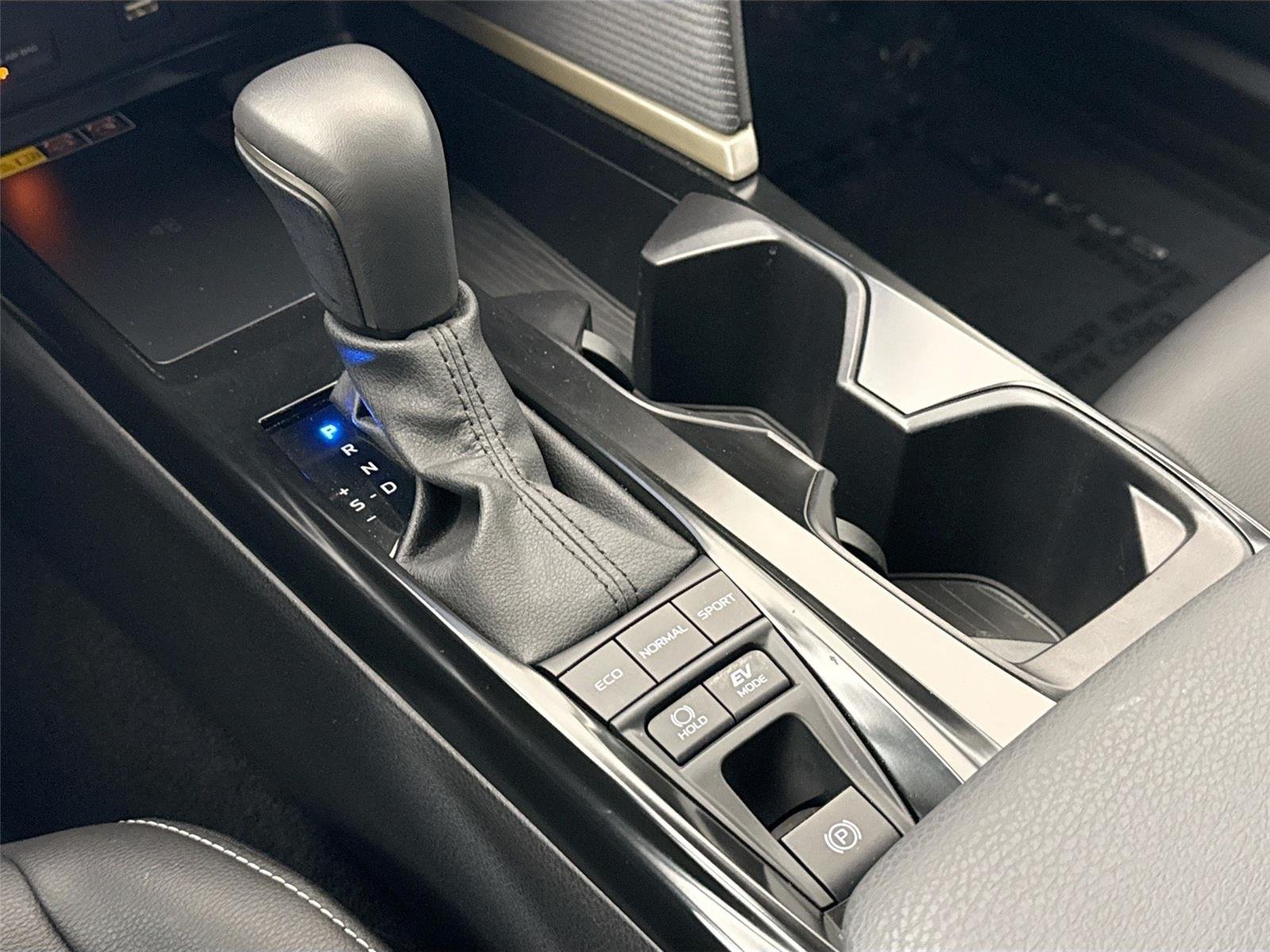 Used 2025 Underground Toyota SE image 25