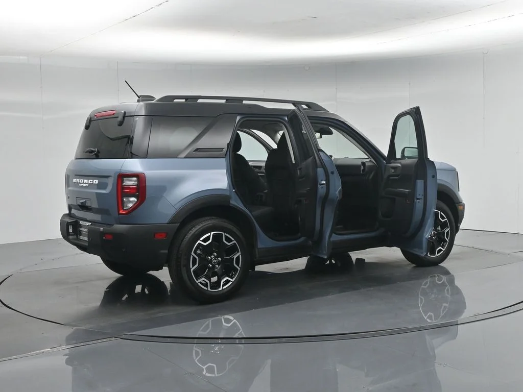 Certified Used 2025 Gray Ford Outer Banks image 6