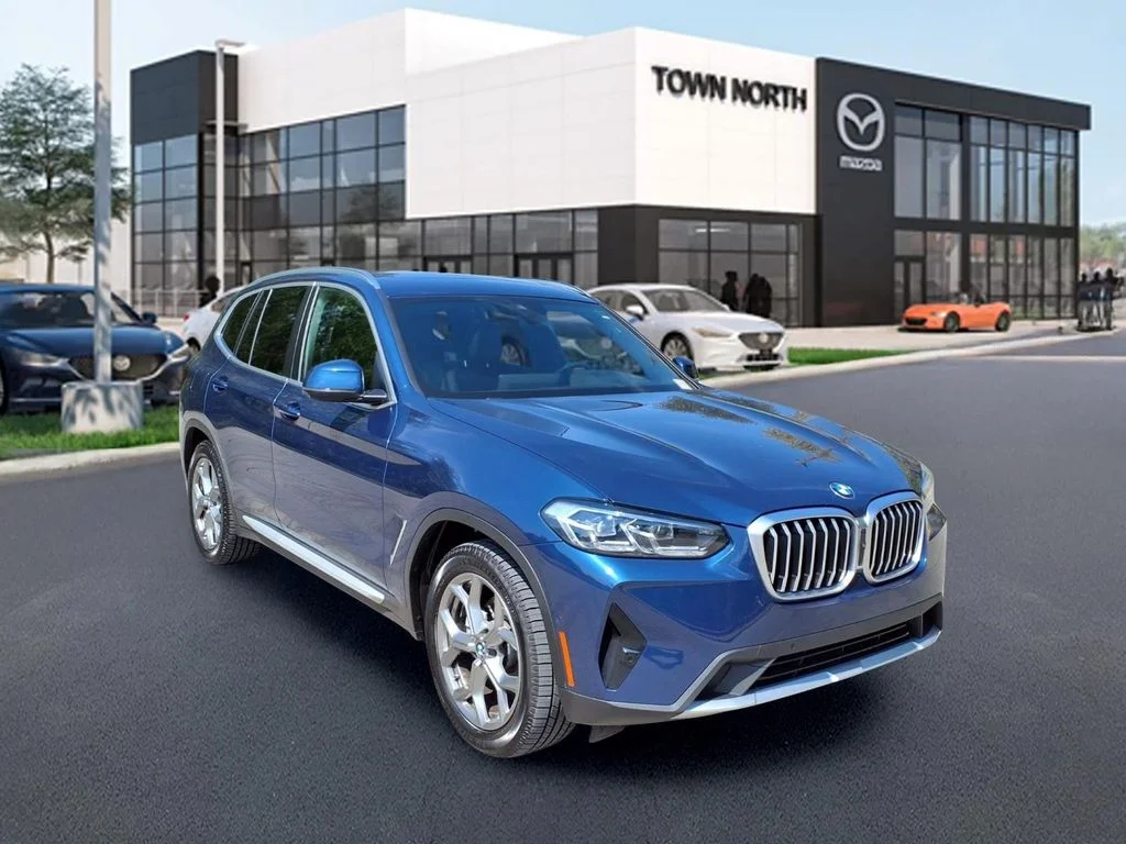 2023 BMW X3 30i