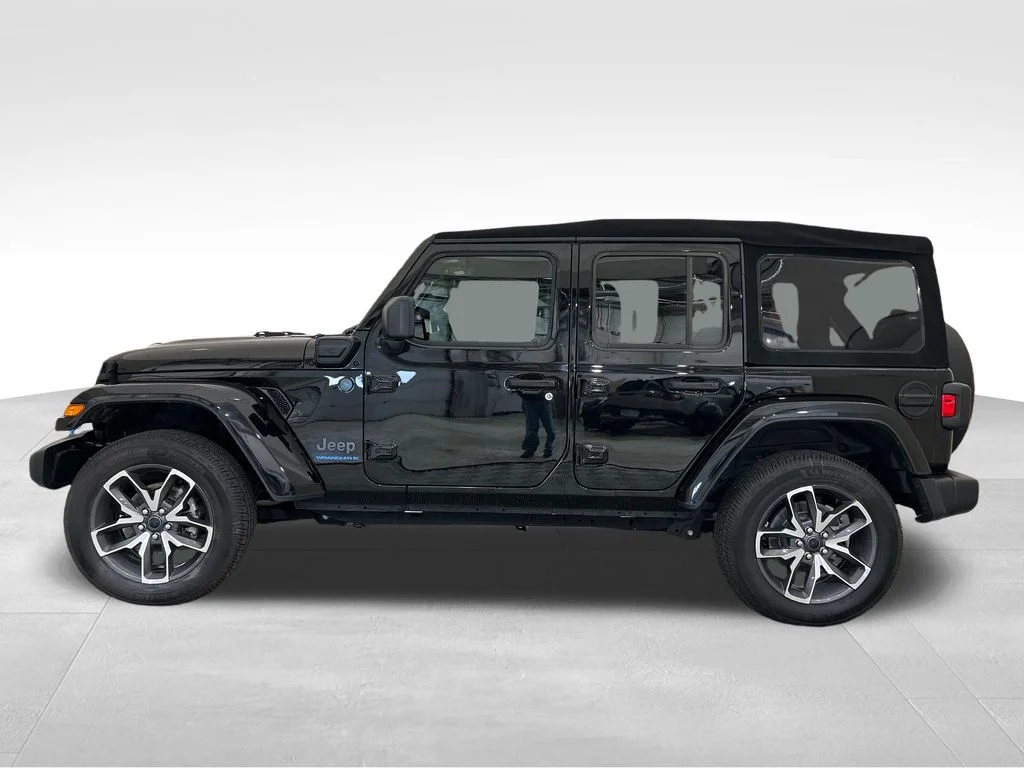 Used 2024 Black Jeep Sport S 4xe image 2