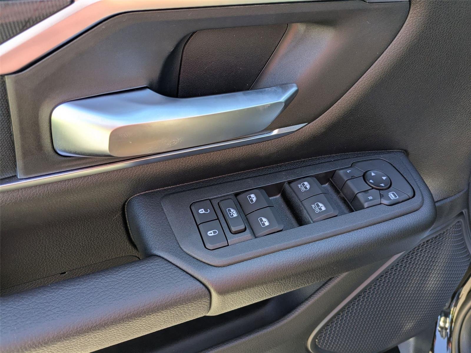 2025 RAM 1500 Big Horn/Lone Star - Photo 11