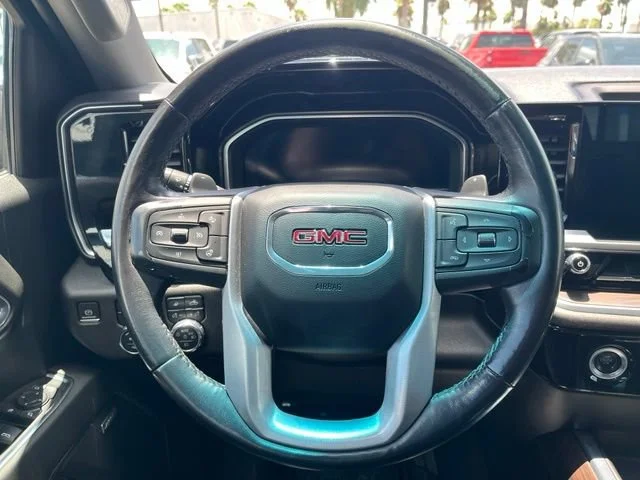 Used 2022 PACIFIC BLUE METALLIC GMC SLT image 16