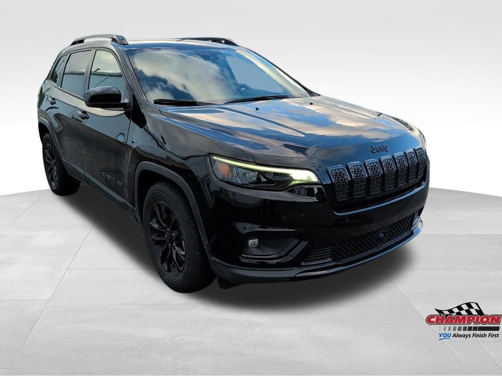 Used 2023 Black Jeep Altitude image 7