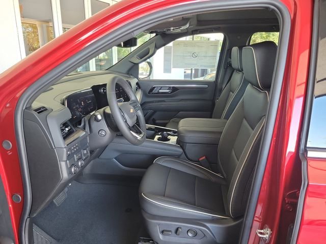 2026 Chevrolet Suburban Premier - Photo 12