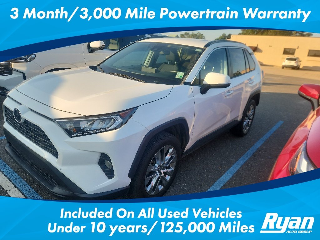 2020 Toyota RAV4 XLE