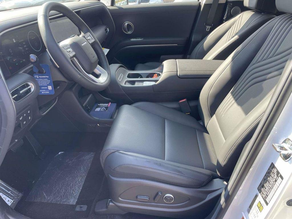 New 2026 White Hyundai Blue SEL Premium 7P image 39