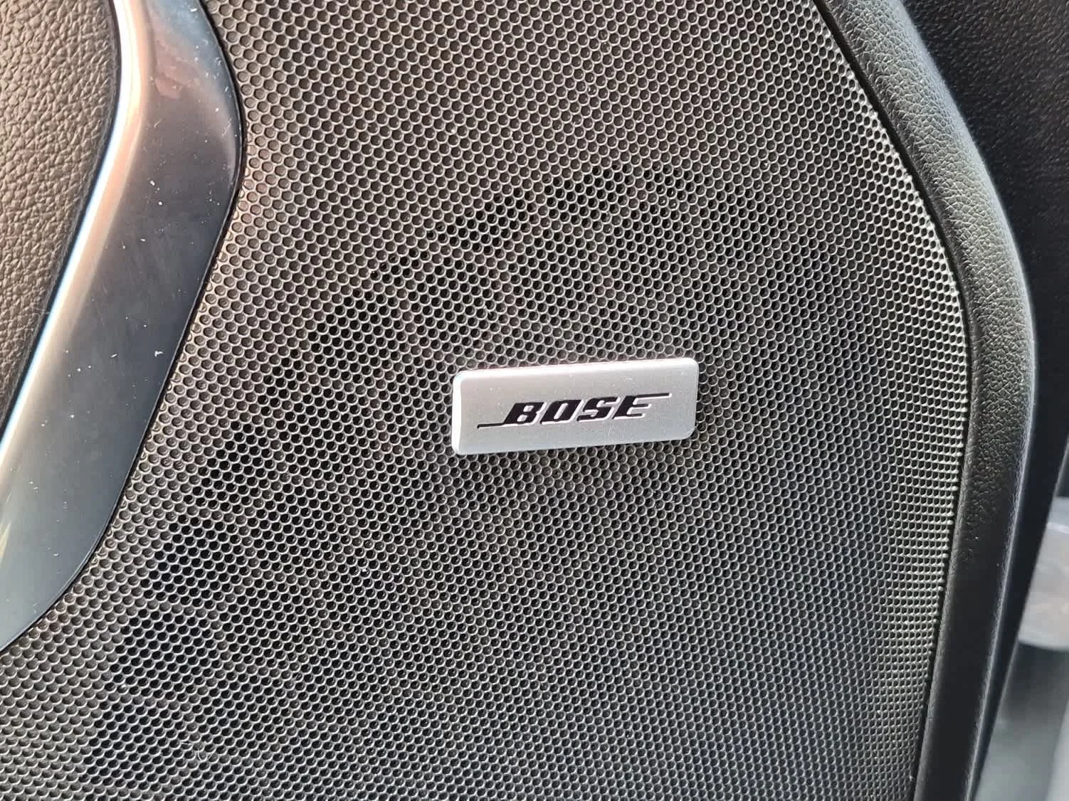 Used 2024 Summit White GMC AT4 image 22