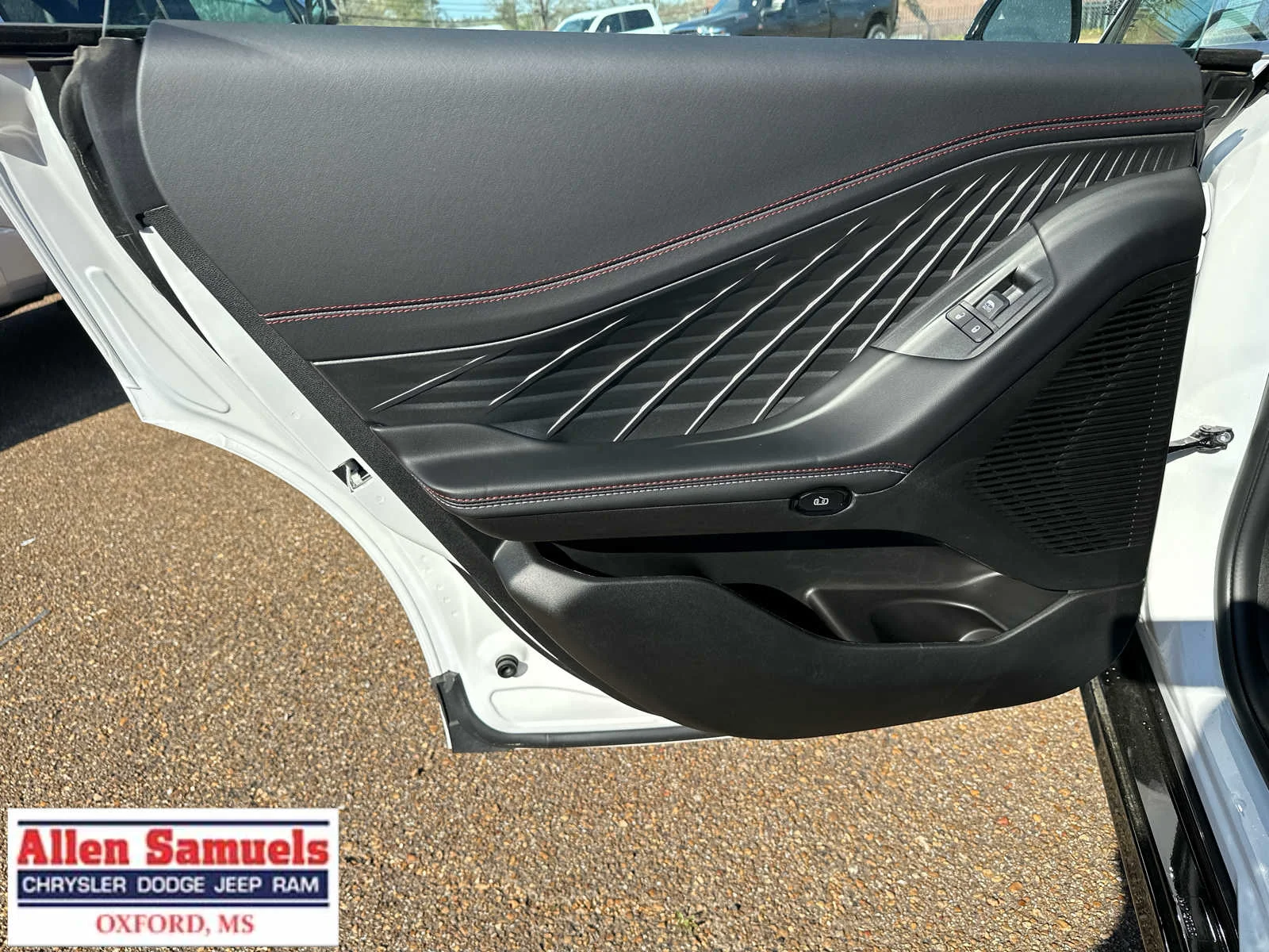 New 2026 White Knuckle Exterior Paint Dodge R/T image 37