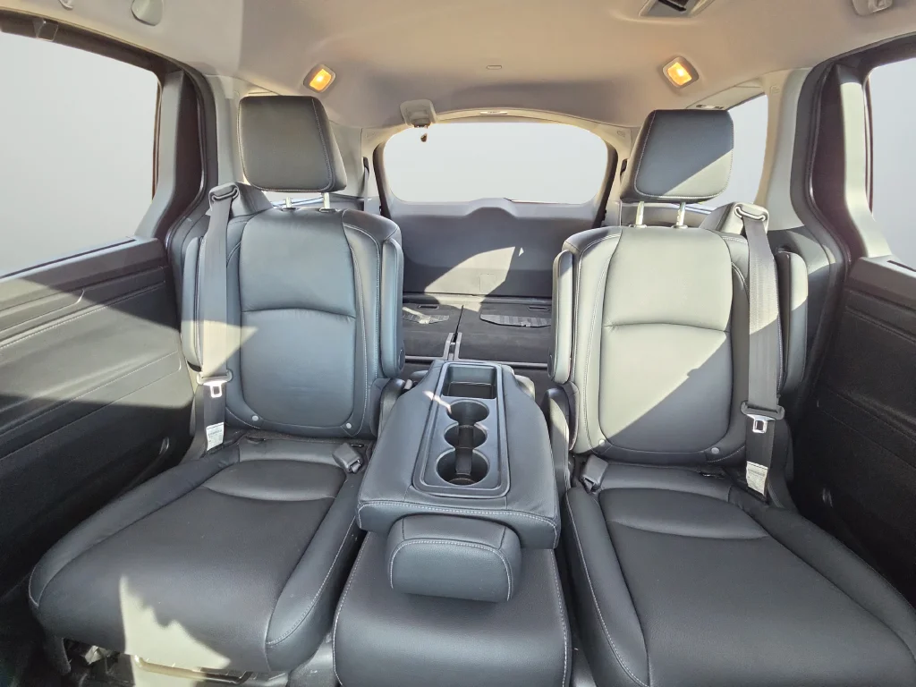 Used 2024 Gray Honda Touring image 23