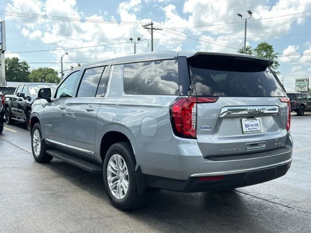 2024 GMC Yukon XL SLT - Photo 7