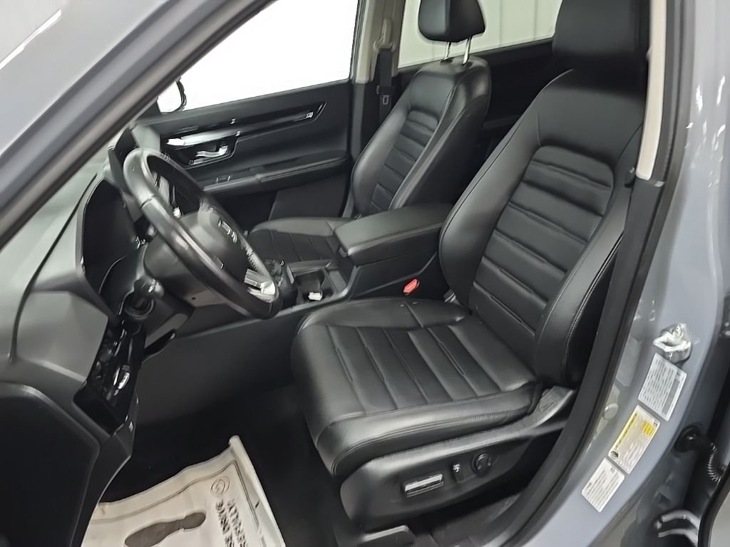 Used 2025  Honda EX-L image 30