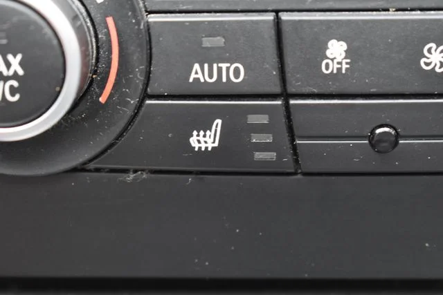 Used 2014 Black BMW xDrive28i image 28
