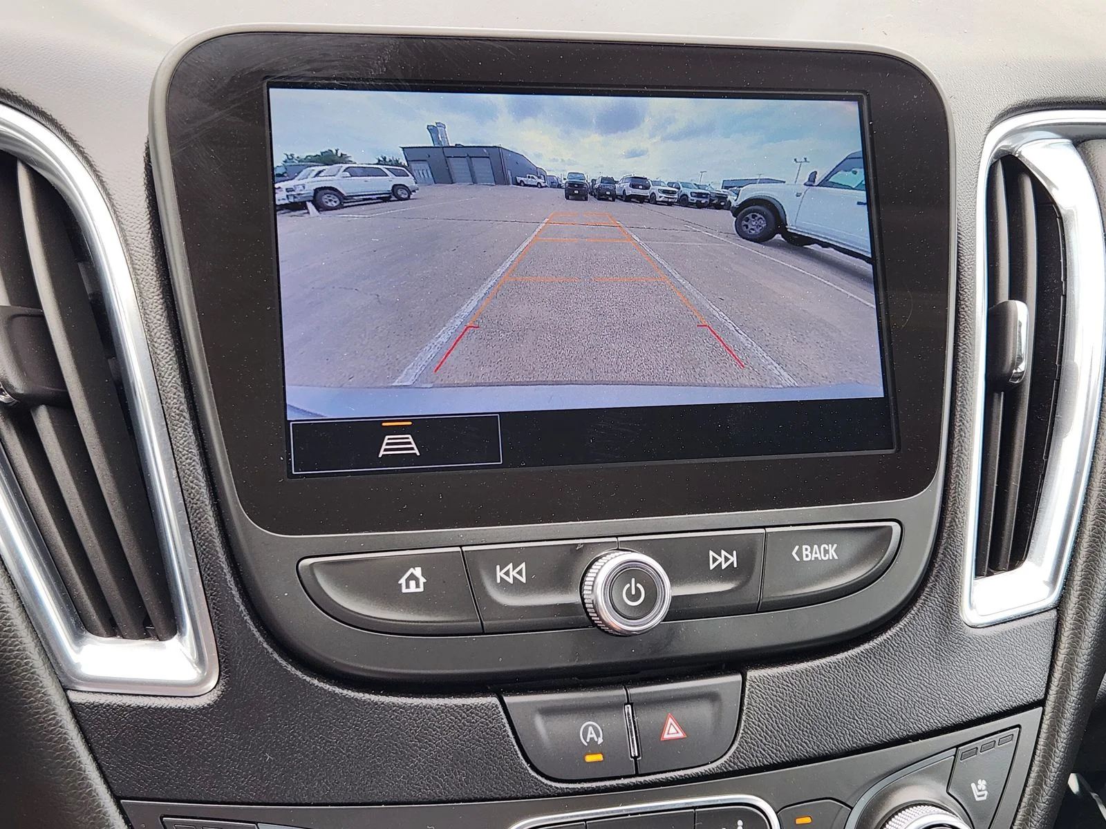 Used 2024 Gray Chevrolet LT image 17