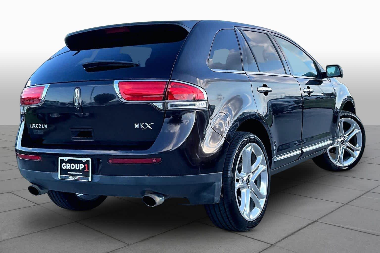 Used 2013 Kodiak Brown Lincoln  image 12