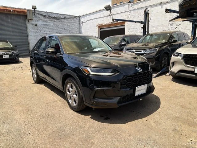 Used 2023 Black Honda LX image 3