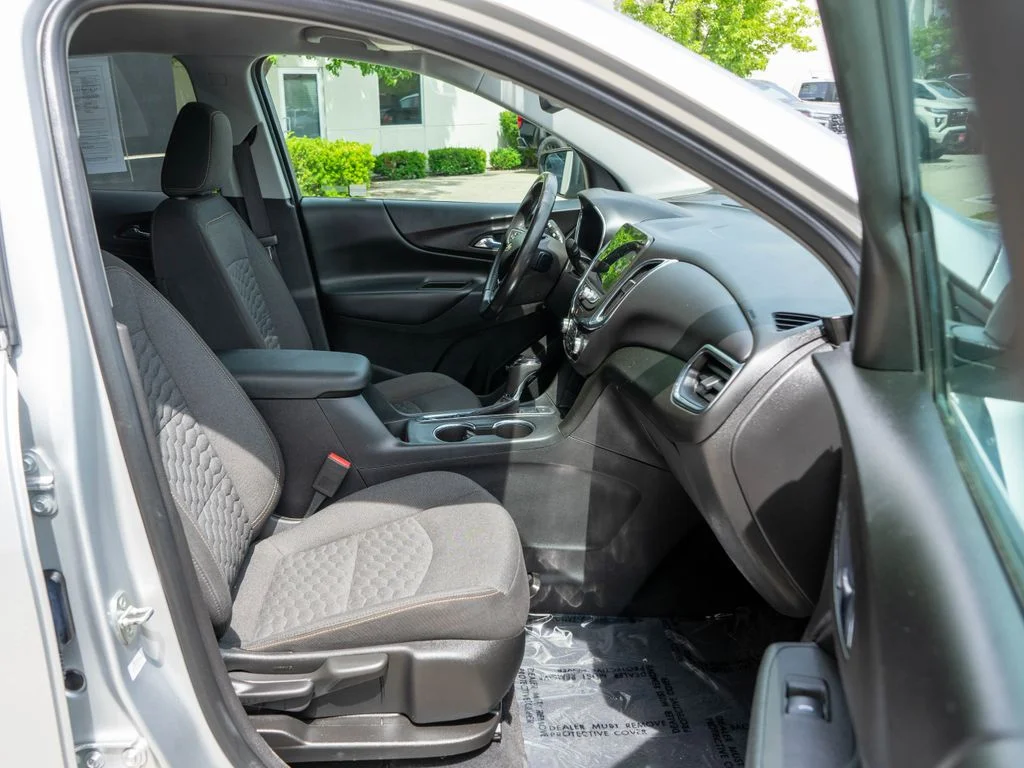 Used 2021 Silver Chevrolet LT image 10