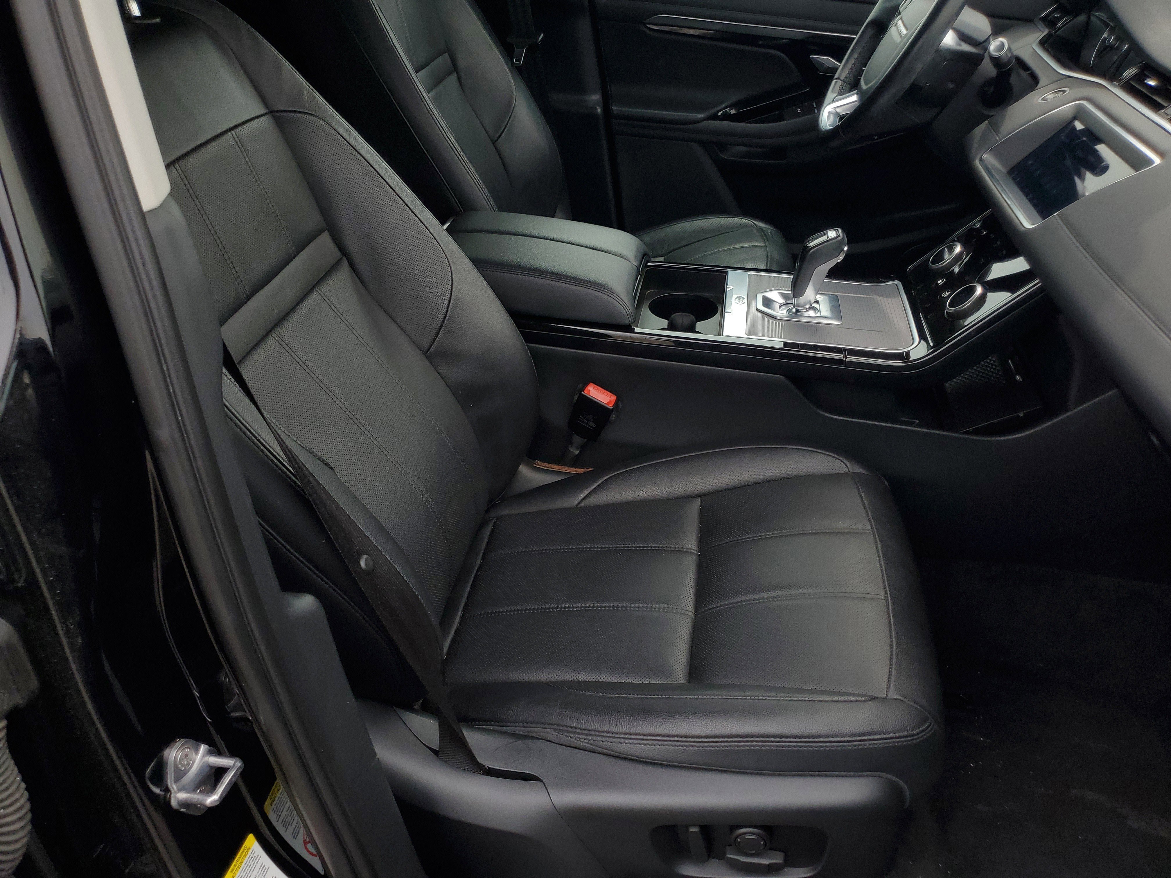 Used 2020 Black Land Rover S image 17