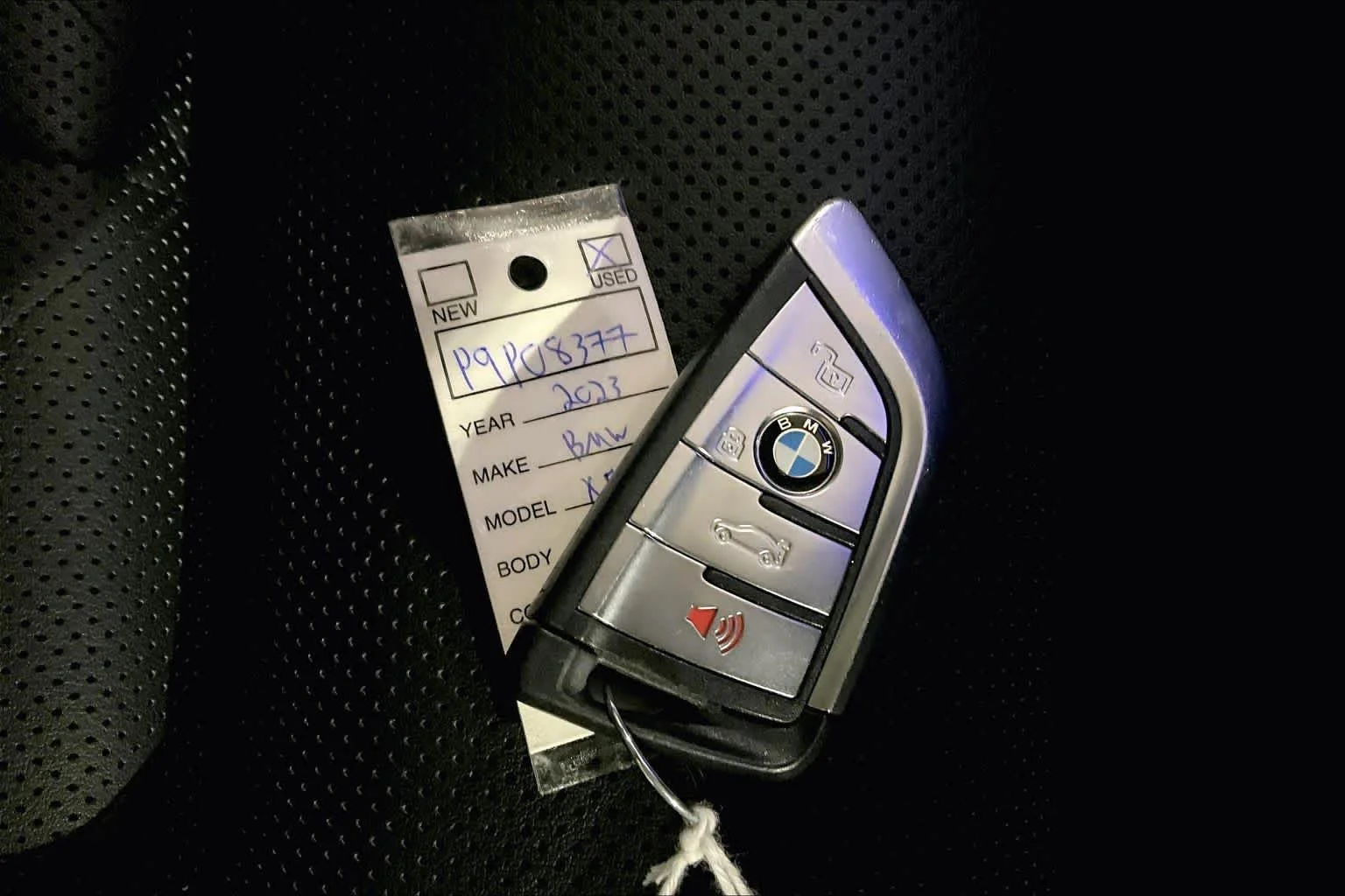 Used 2023 Dark Graphite Metallic BMW xDrive40i image 14