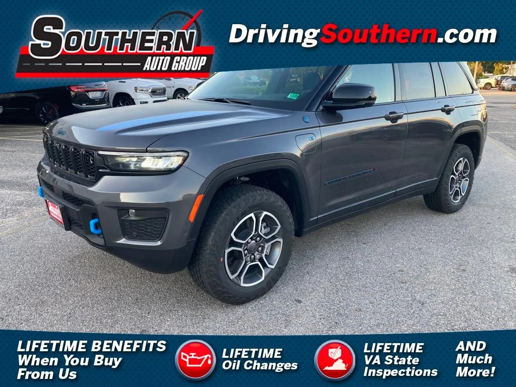 New 2024 Baltic Gray Metallic Clear-Coat Exterior Paint Jeep Trailhawk 4xe image 1
