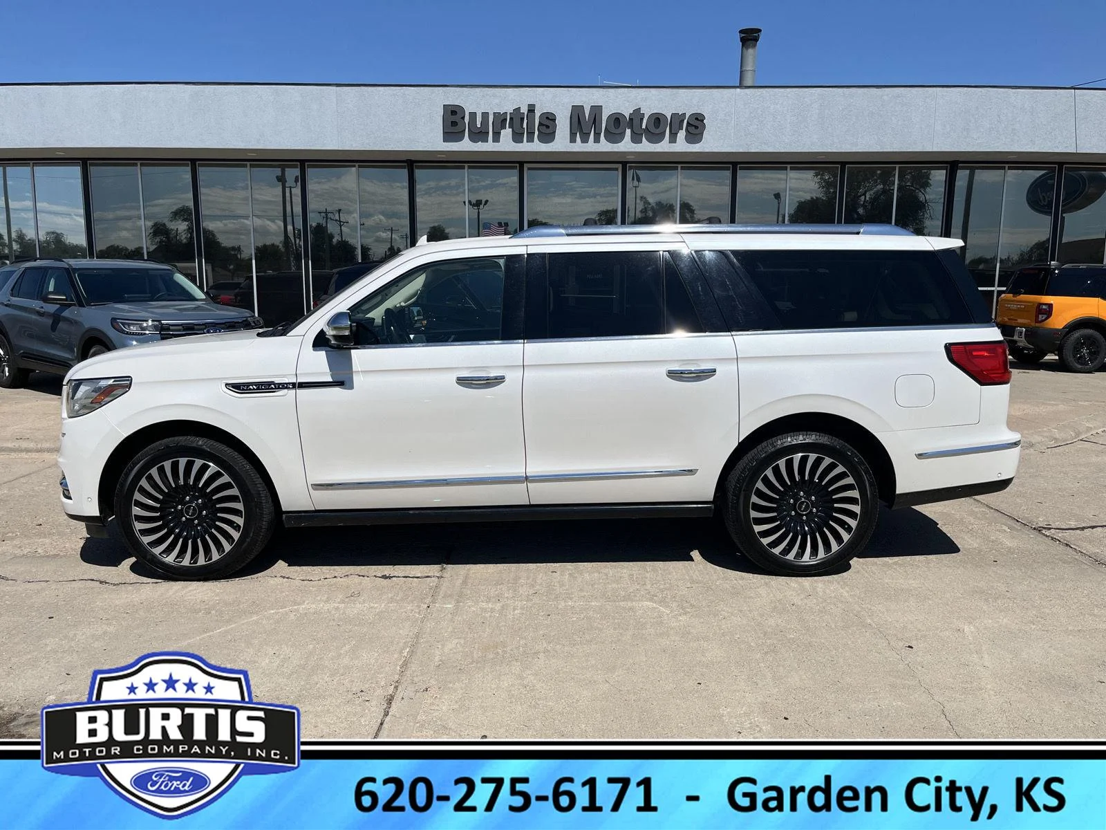 2019 Lincoln Navigator Black Label