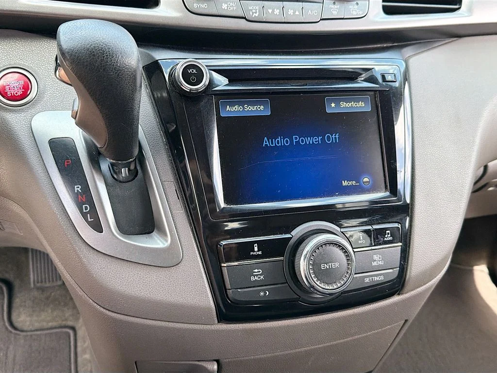 Used 2016 Modern Steel Metallic Honda EX image 15