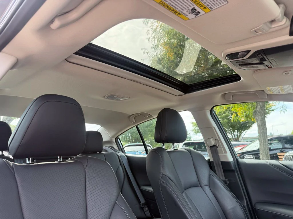 Used 2025 Magnetite Gray Metallic Subaru Limited image 30
