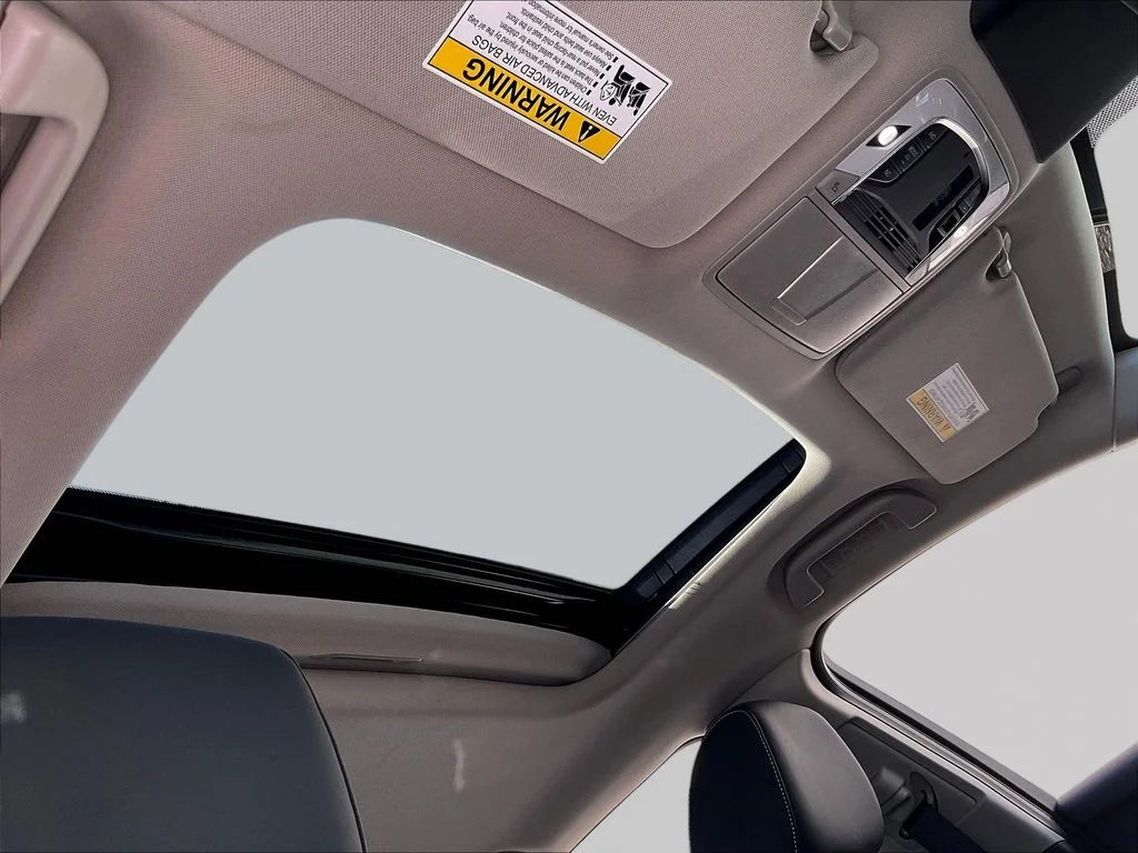 Certified Used 2025 Liquid Carbon Metallic Acura Technology Package image 27