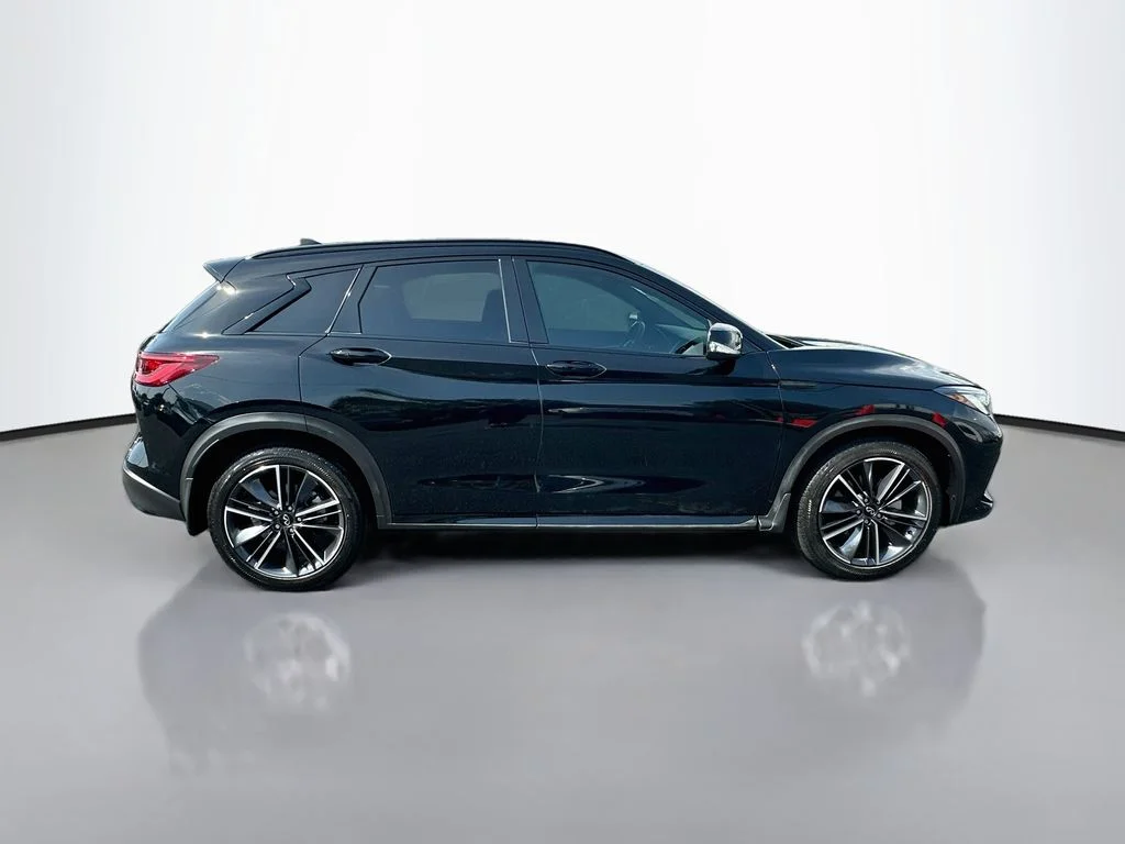 Certified Used 2025 Black Obsidian INFINITI SPORT image 8