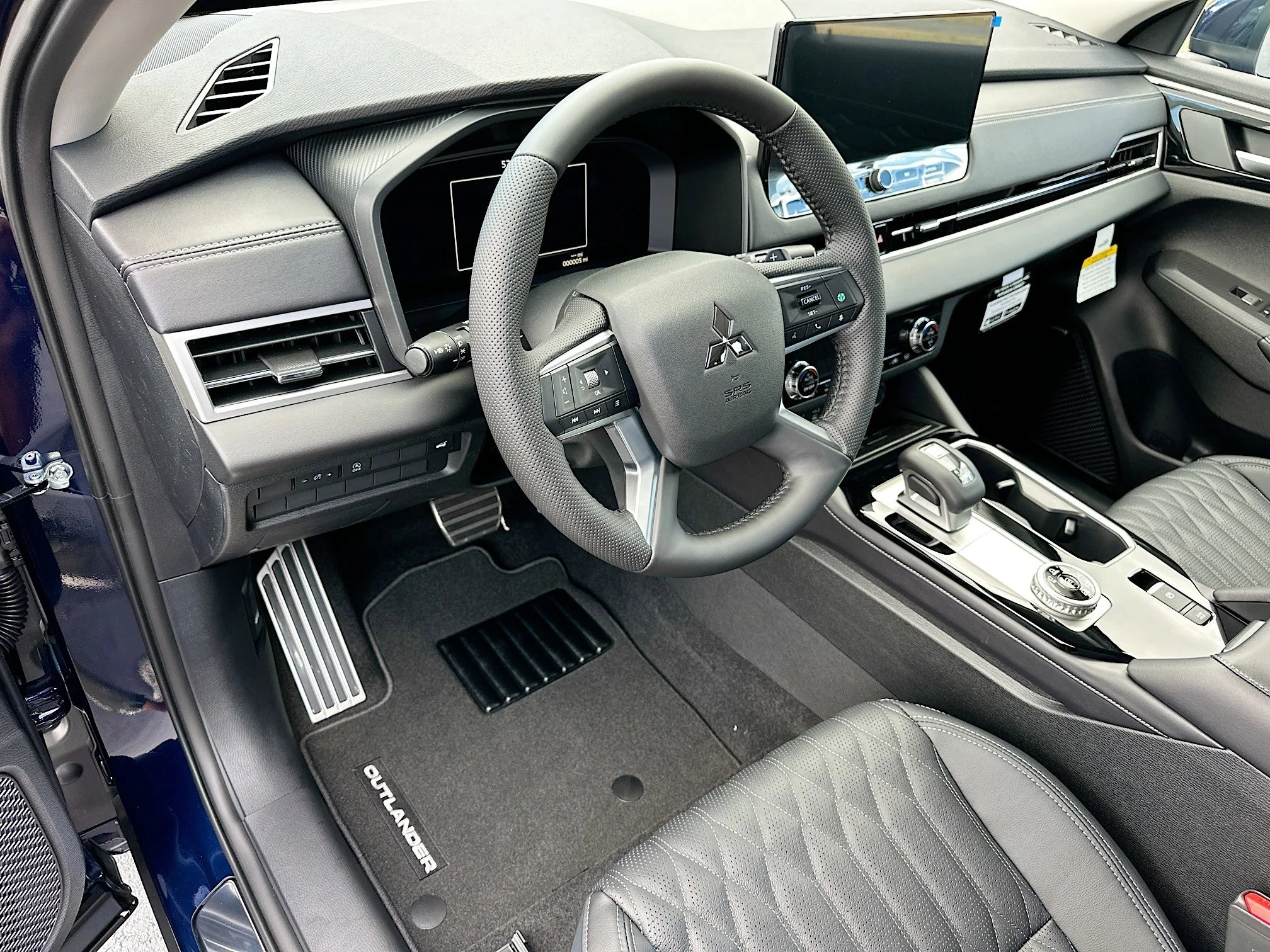 2026 Mitsubishi Outlander SEL - Photo 6