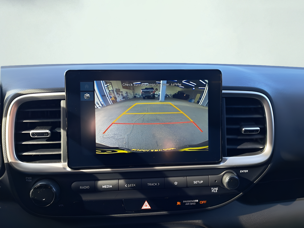 New 2026 White Hyundai SE image 24